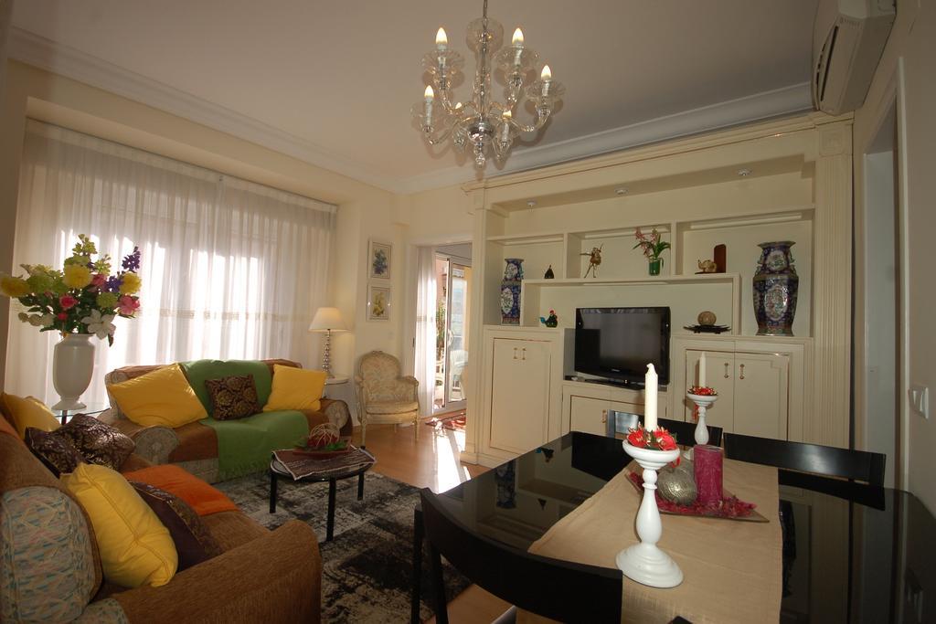 Lets Holidays Centric Apartment In Barcelona Rom bilde