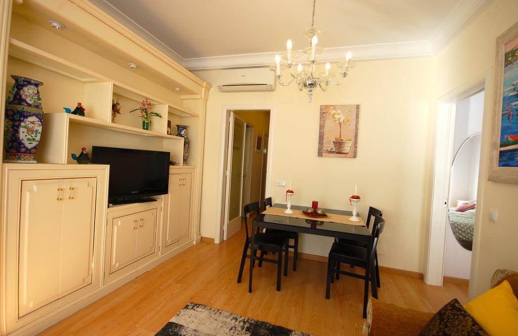 Lets Holidays Centric Apartment In Barcelona Rom bilde
